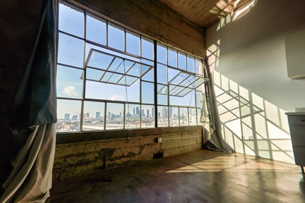 1855 Industrial St, Unit 711