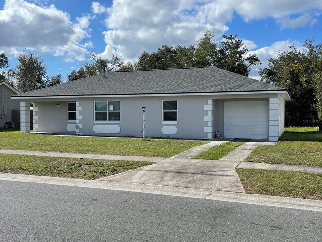 property at 12260 Delaware Woods Ln