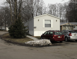 Peaceful Valley Mobile Home Park Apartments