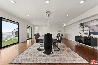 8514 Hillside Ave in Los Angeles, CA - Building Photo - Building Photo