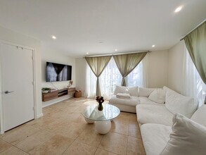1125 Crystal Way in Delray Beach, FL - Building Photo - Building Photo