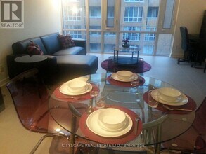 3 Market St. in Toronto, ON - Building Photo - Building Photo