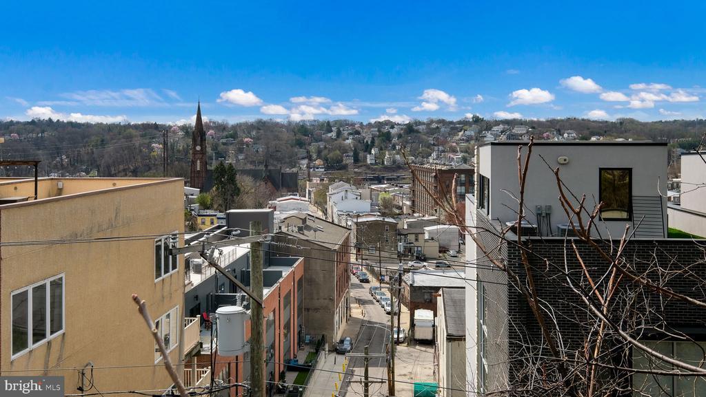 257 Krams Ave in Philadelphia, PA - Building Photo