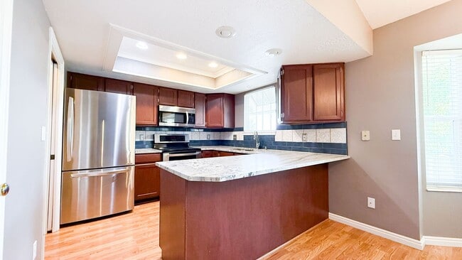 522 E 5350 S in Washington Terrace, UT - Building Photo - Building Photo