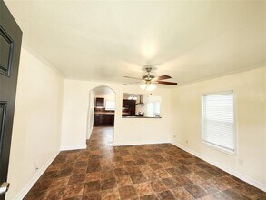 1204 De Boll St in Houston, TX - Building Photo - Building Photo