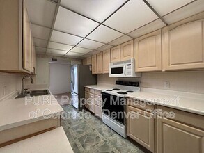 7865 E Mississippi Ave in Denver, CO - Building Photo - Building Photo