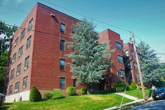 Grandview Apartments in Hasbrouck Heights, NJ - Building Photo - Other