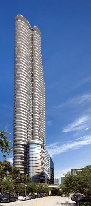 1000 Brickell Plz, Unit 3415 in Miami, FL - Foto de edificio