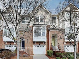 11148 Green Spring Dr in Huntersville, NC - Building Photo