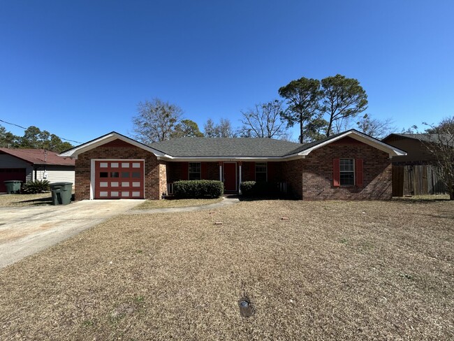property at 105 Briarwind Ct