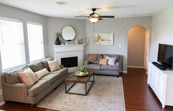 20202 Dolben Meadows Ln in Cypress, TX - Building Photo - Building Photo