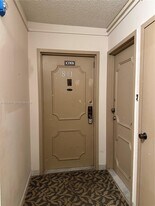 2100 Sans Souci Blvd in North Miami, FL - Building Photo