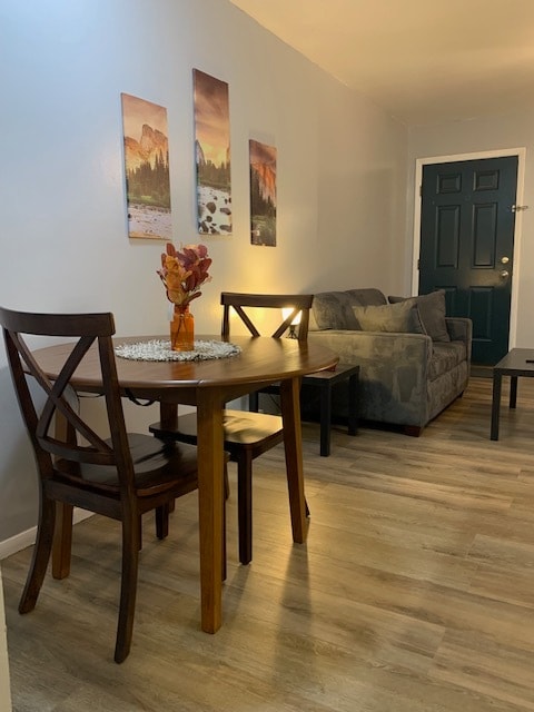 28 Cedarwood Ln, Unit 28 in Plattsburgh, NY - Foto de edificio - Building Photo