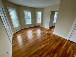 29 Bicknell St in Marlborough, MA - Building Photo - Building Photo