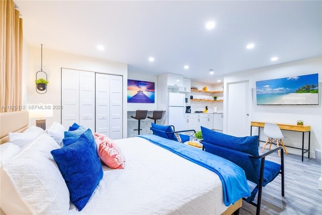 property at 1836 NW 16th Terrace