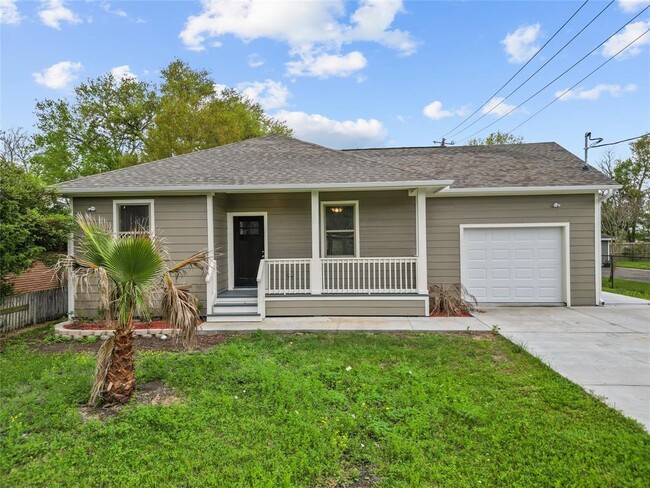 property at 1603 Oleander