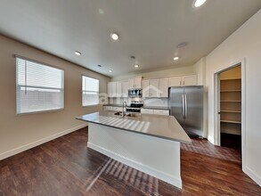 7500 S Via Bombachas in Tucson, AZ - Foto de edificio - Building Photo