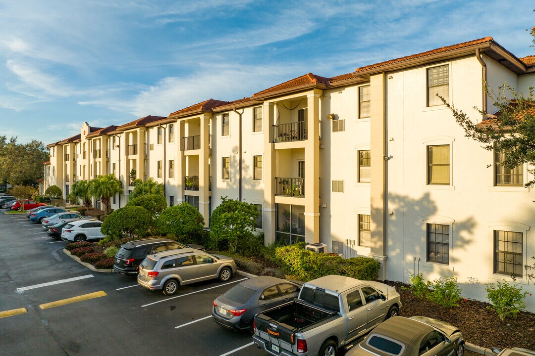 The Registry at Michigan Park in Orlando, FL - Building Photo