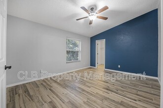 411 Oak River Dr in Port Orange, FL - Building Photo - Building Photo