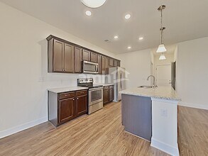 4321 Longfellow Dr in Nashville, TN - Building Photo - Building Photo
