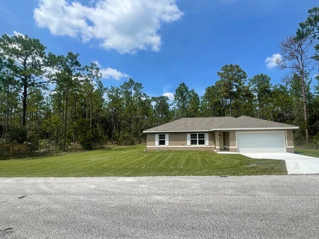 22531 SW Nautilus Blvd in Dunnellon, FL - Building Photo - Building Photo