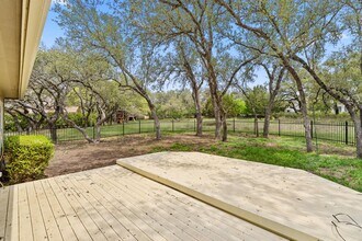 518 Coventry Rd in Spicewood, TX - Building Photo - Building Photo
