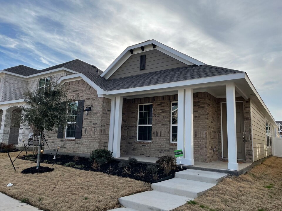 6009 Pitcher Wy in Providence Village, TX - Building Photo