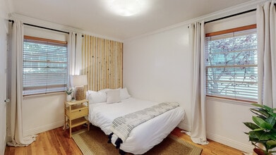 904 Victoria Ave, Unit Bungalow in Venice, CA - Building Photo - Building Photo