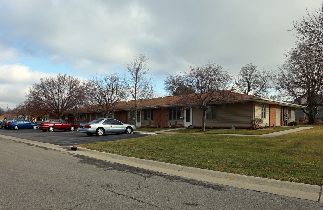 Tawa Manor Apartments in Ottawa, OH - Building Photo