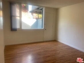 22041 Pacific Coast Hwy in Malibu, CA - Building Photo - Building Photo