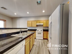 5929 Abyss Ct in North Las Vegas, NV - Building Photo - Building Photo