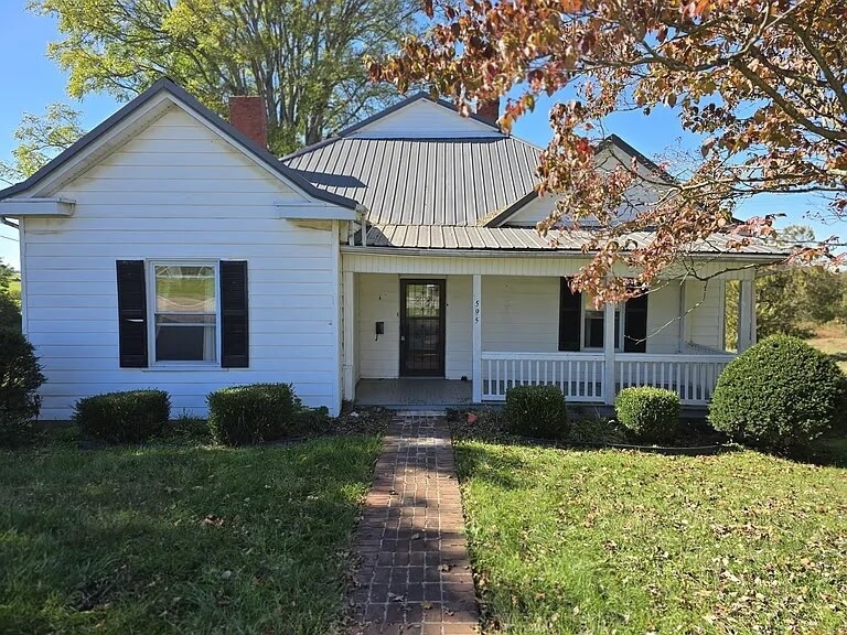 595 Bethel Ridge Rd in Sharpsburg, KY - Building Photo