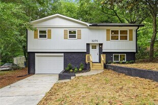 3270 Belfort Rd SE in Atlanta, GA - Building Photo