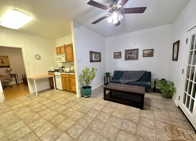 235 Beasley Rd, Unit Garage Apartment in Combine, TX - Building Photo - Building Photo