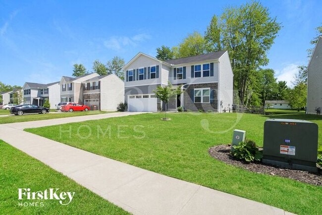 1500 Winwood Dr in Loveland, OH - Foto de edificio - Building Photo