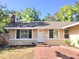 501 Myrtle Ave in Rohnert Park, CA - Building Photo