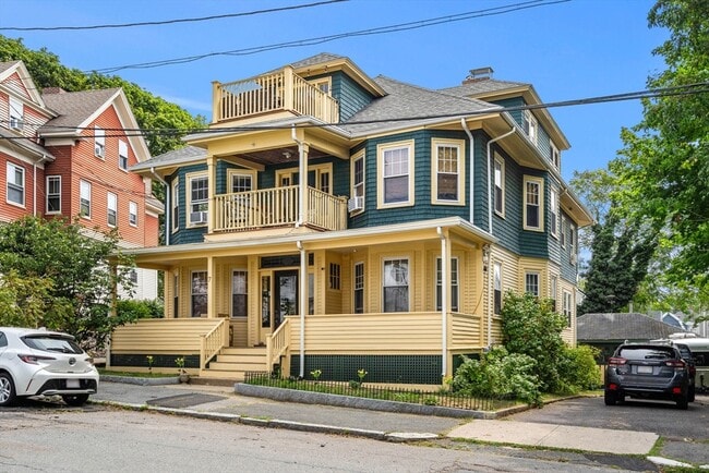 property at 7 Pierce Ave