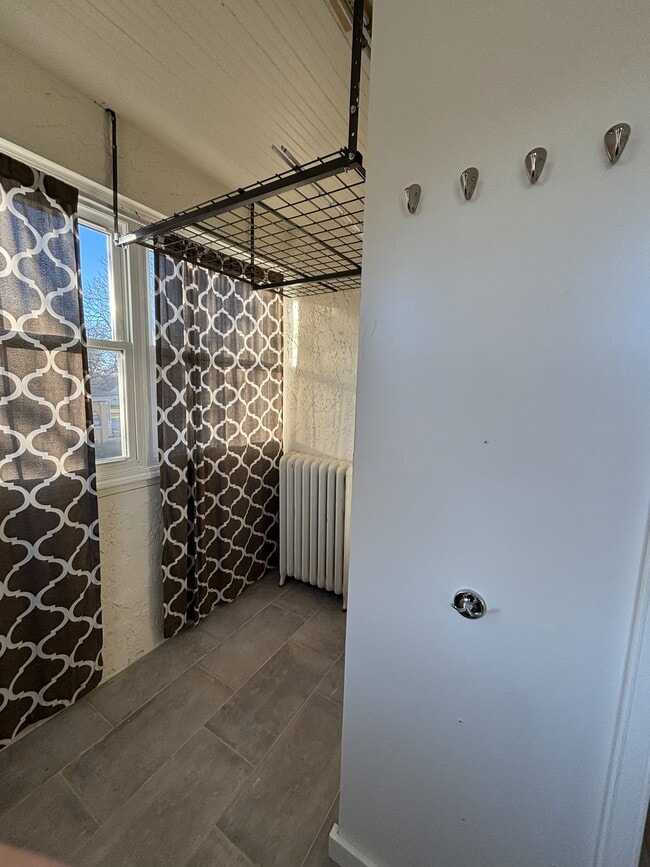 8039 White Ave, Unit #2 in Lyons, IL - Building Photo - Building Photo