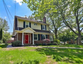 1458 Bushkill St in Easton, PA - Building Photo - Building Photo