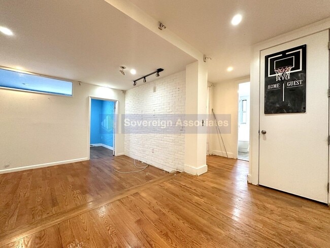 4300 Broadway in New York, NY - Building Photo - Building Photo