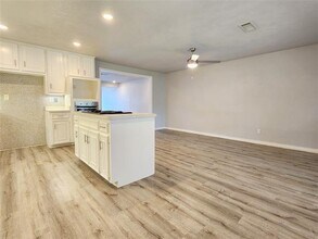 5333 Strickland Ave in The Colony, TX - Building Photo - Building Photo