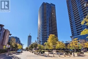 9 Valhalla Inn Rd in Toronto, ON - Building Photo