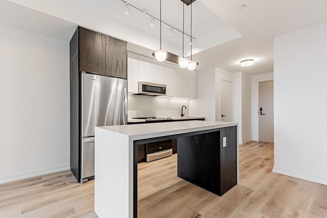 property at 5 York Garden Wy