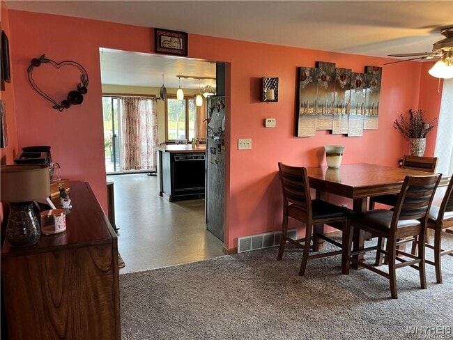 property at 3279 Clinton St