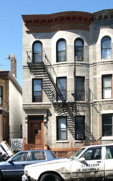 4512 6th Ave in Brooklyn, NY - Building Photo