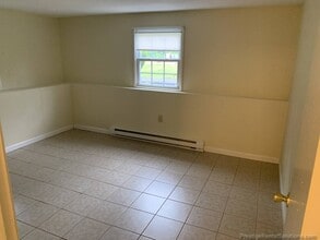 39 Dinan Dr in Gardner, MA - Foto de edificio - Building Photo