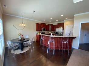 147 Nicholas Cove in Oxford, AL - Foto de edificio - Building Photo