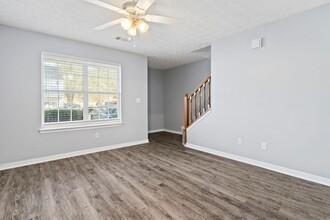 The Gardens in Jackson, GA - Building Photo - Interior Photo