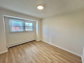 5811 Rose Ave in Countryside, IL - Building Photo - Building Photo