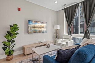 916 N Delaware Ave, Unit SI ID1055891P in Philadelphia, PA - Building Photo